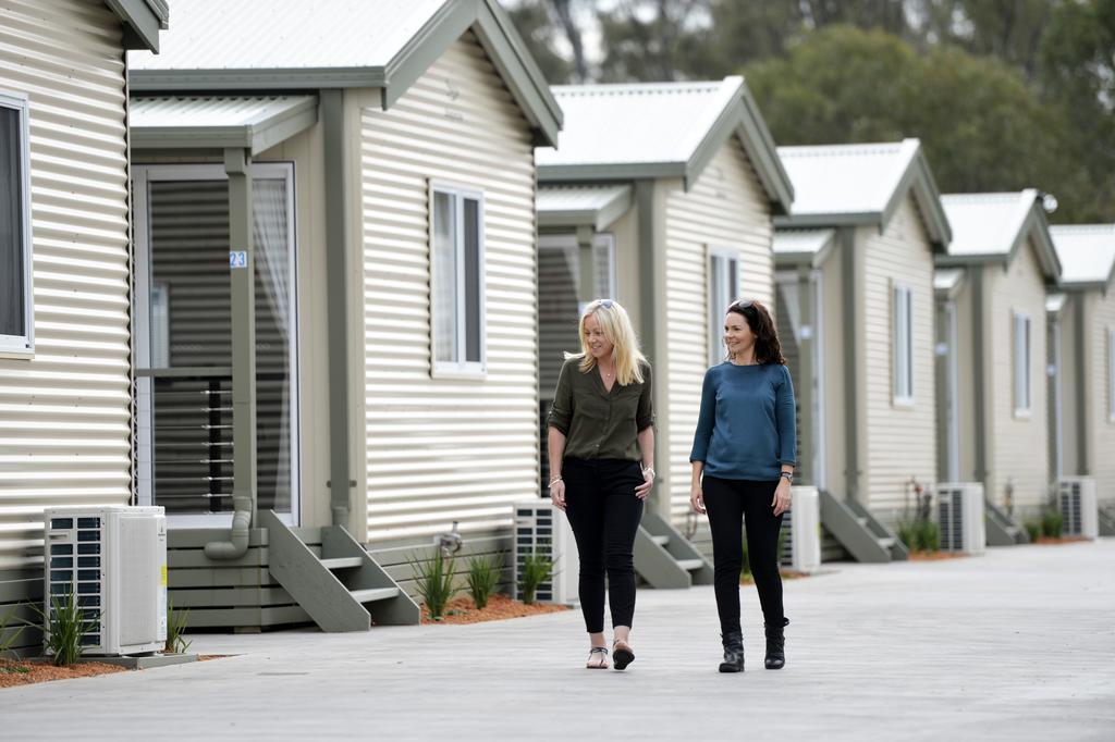 Riverside Cabin Park Shepparton Exterior photo